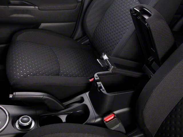 2011 Mitsubishi Outlander Sport SE