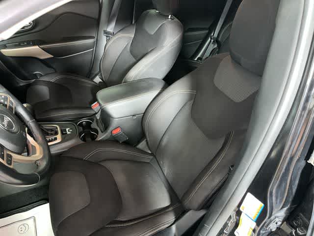 Photo 15