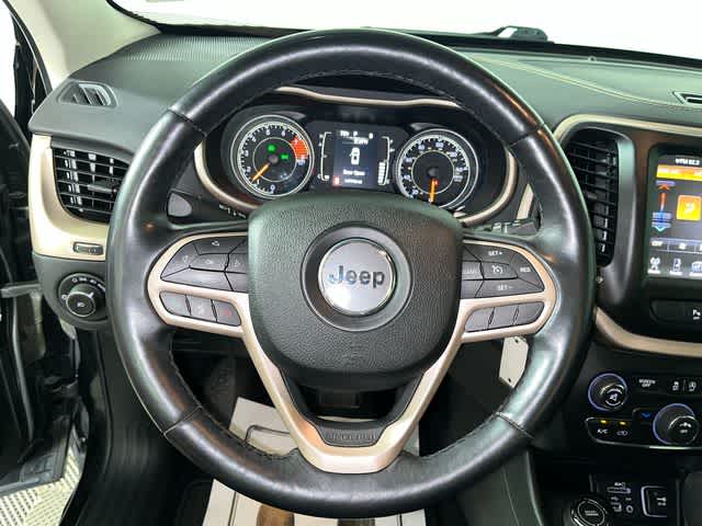 Photo 16