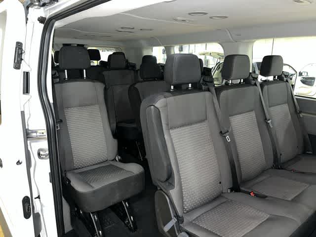 2023 Ford Transit Passenger Wagon XLT