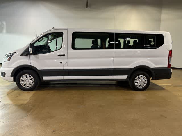 2023 Ford Transit Passenger Wagon XLT