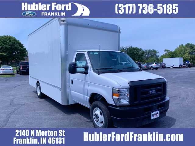 2025 Ford E-Series DRW E-450 Super Duty 176 in WB's photo