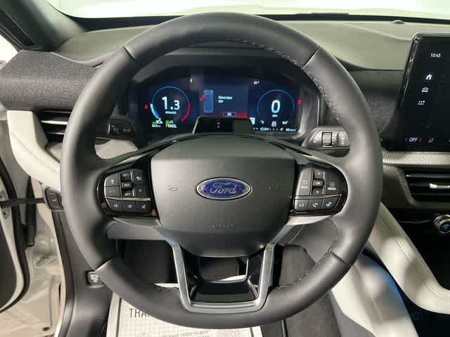2027 Ford Explorer Platinum™