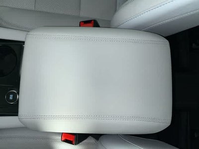 2027 Ford Explorer Platinum™