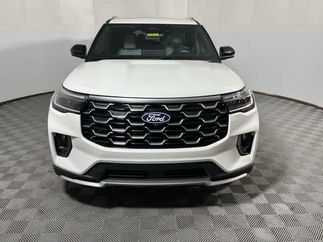 2027 Ford Explorer Platinum™