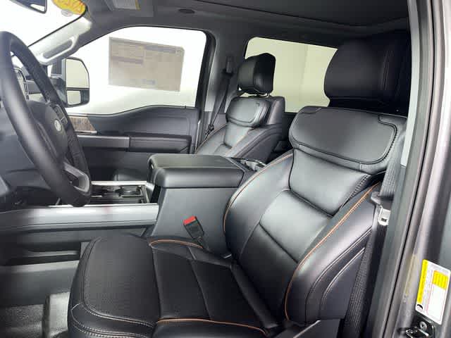2025 Ford Super Duty F-250® Lariat®