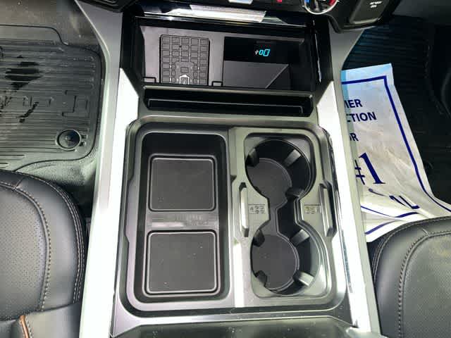 2025 Ford Super Duty F-250® Lariat®