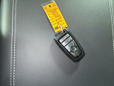 2025 Ford Super Duty F-250® Lariat®