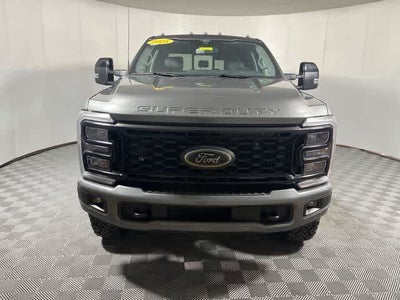 2025 Ford Super Duty F-250® Lariat®