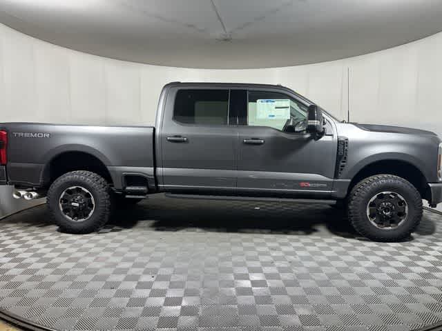 2025 Ford Super Duty F-250® Lariat®