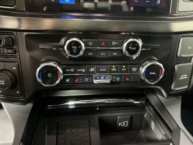 2026 Ford Super Duty F-350® Lariat®