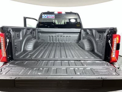 2026 Ford Super Duty F-350® Lariat®