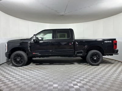 2026 Ford Super Duty F-350® Lariat®