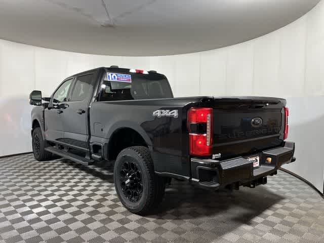 2026 Ford Super Duty F-350® Lariat®
