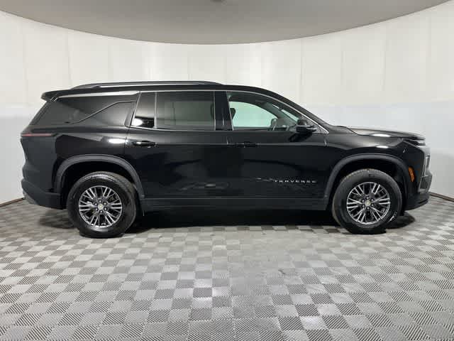 2026 Chevrolet Traverse AWD LT