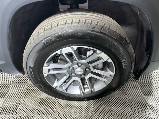 Photo 10