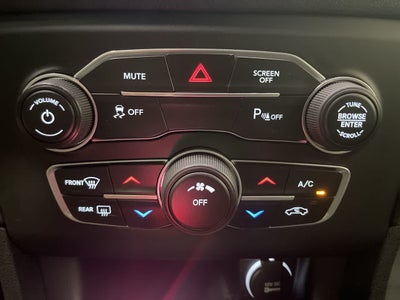 2020 Dodge Charger SXT