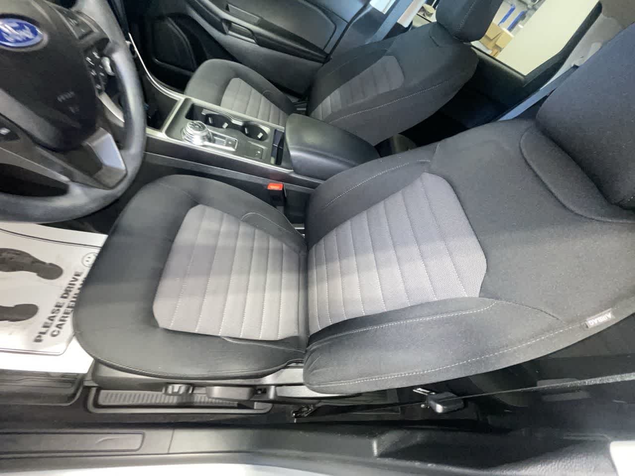 2023 Ford Edge SE