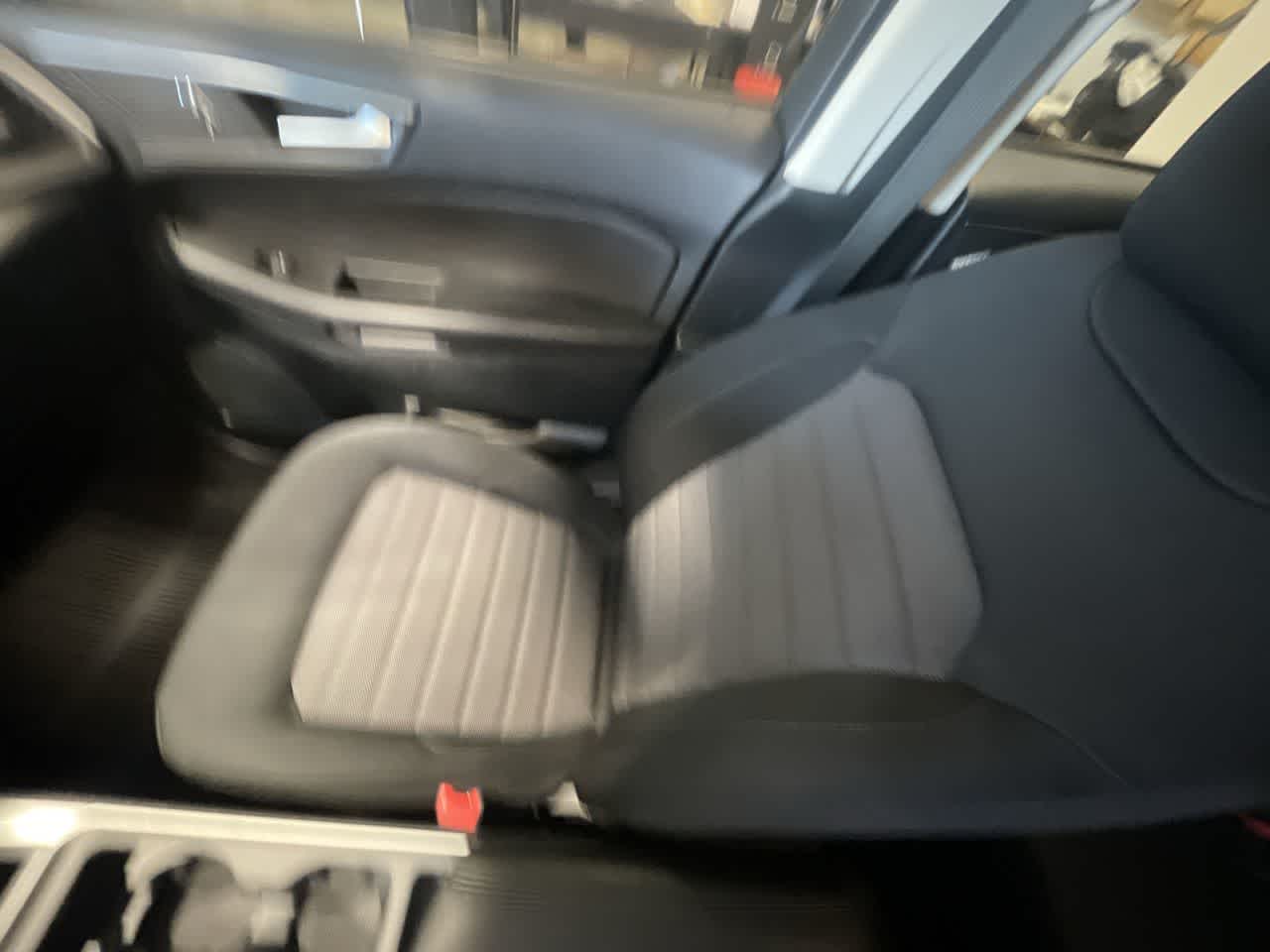 2023 Ford Edge SE