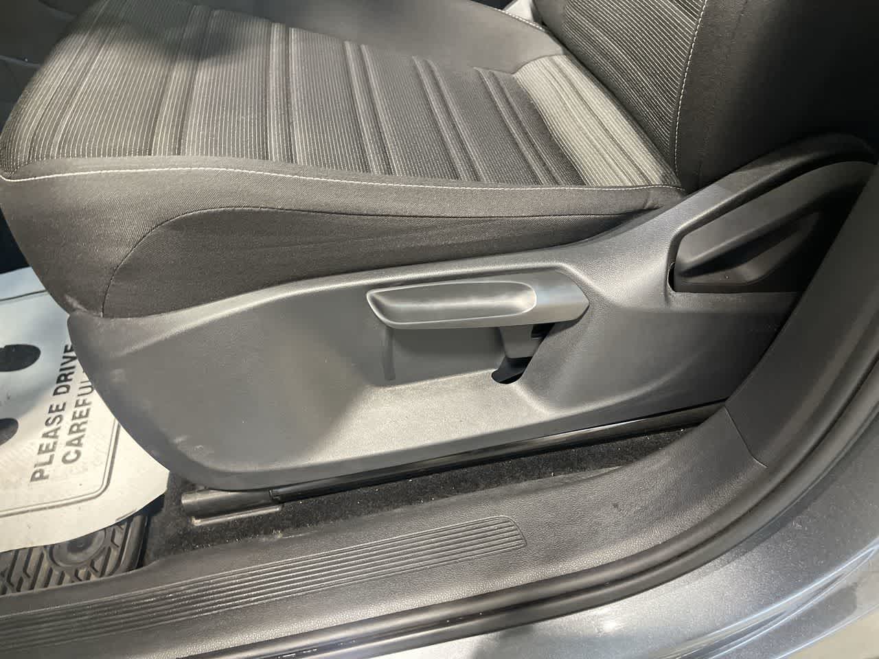 2022 Volkswagen Tiguan S