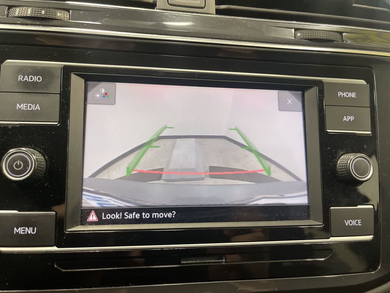 2022 Volkswagen Tiguan S