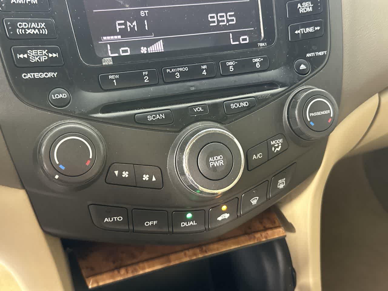 2005 Honda Accord Sdn EX-L