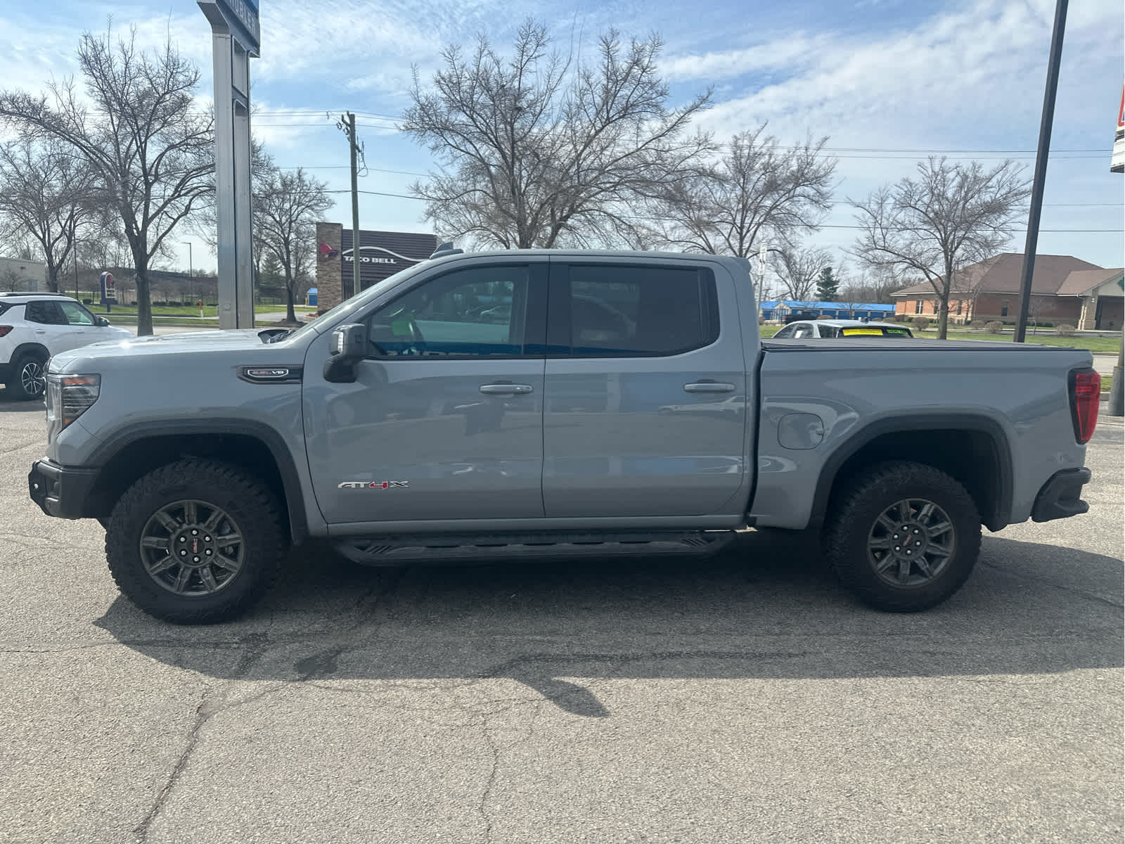 2024 GMC Sierra 1500 AT4X