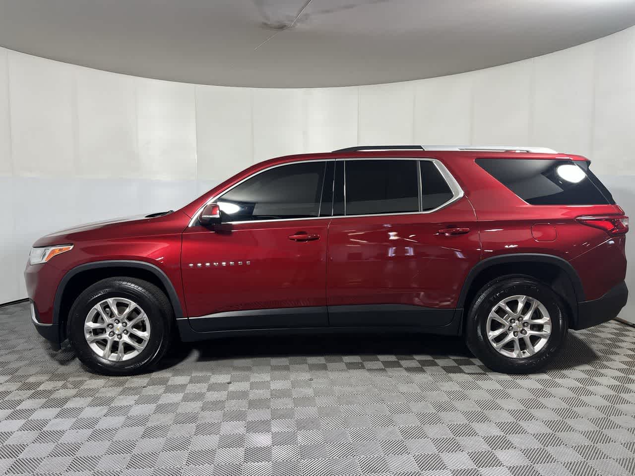 2018 Chevrolet Traverse LT Cloth