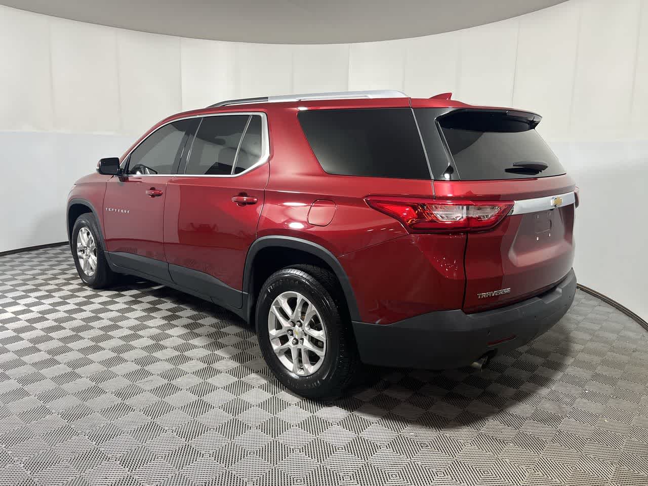 2018 Chevrolet Traverse LT Cloth