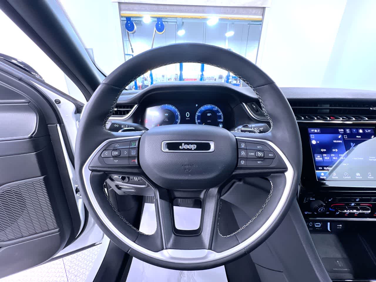 2024 Jeep Grand Cherokee Altitude