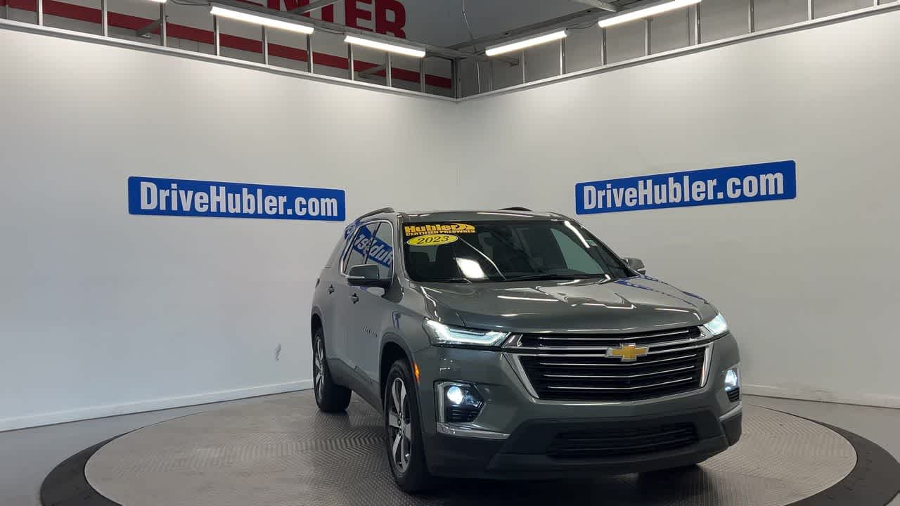 2023 Chevrolet Traverse LT Leather