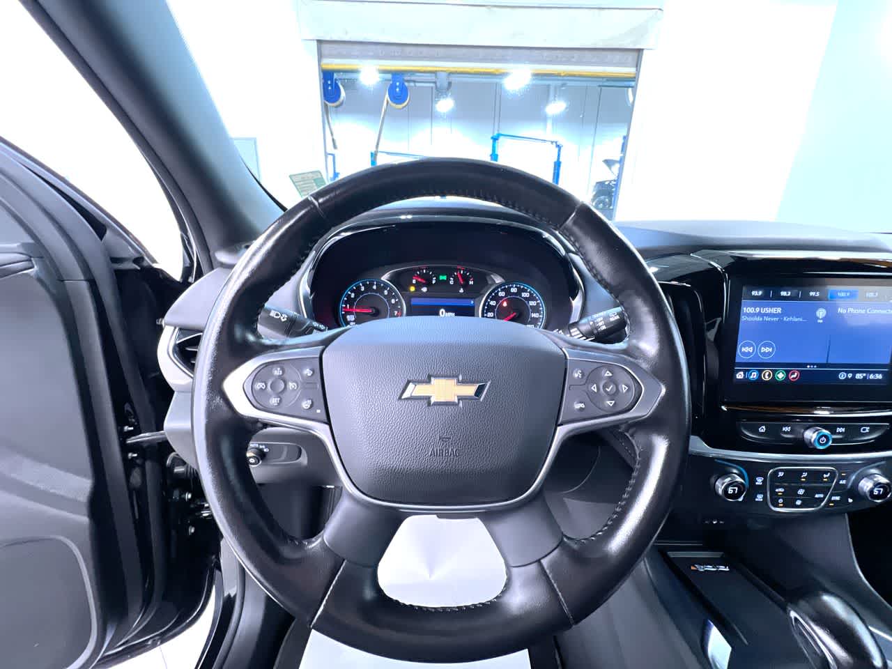 2022 Chevrolet Traverse LT Leather