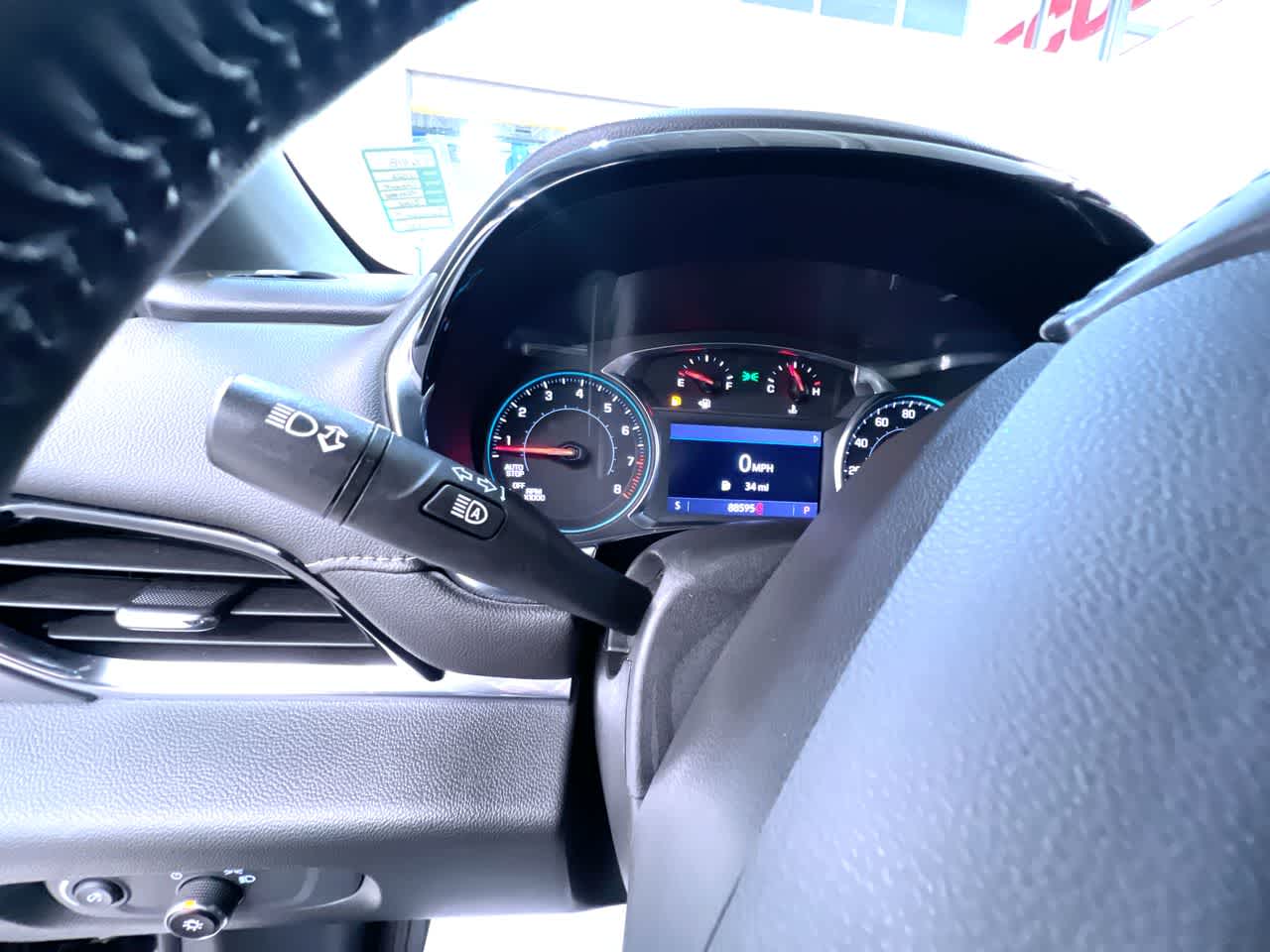 2022 Chevrolet Traverse LT Leather