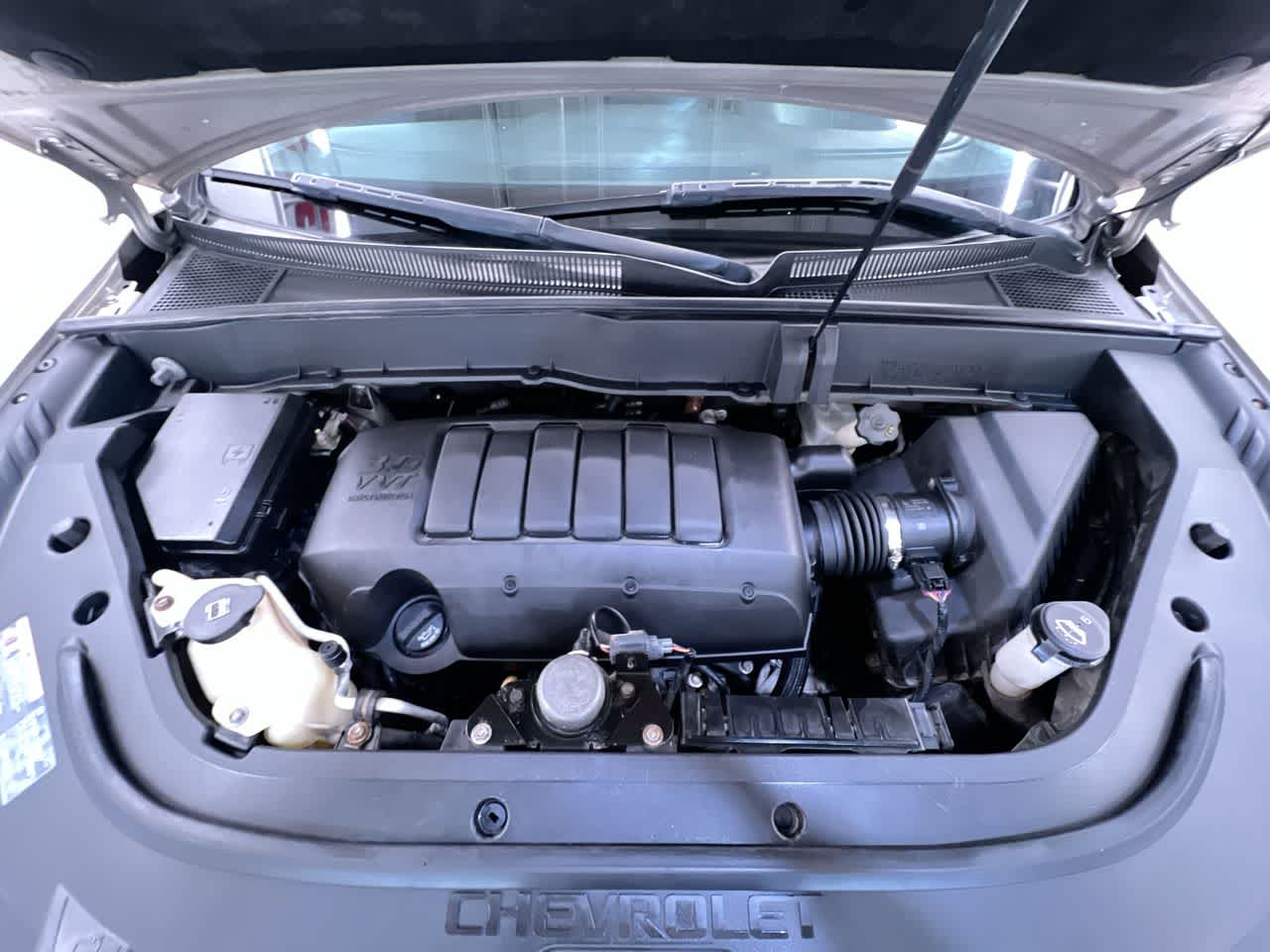 2011 Chevrolet Traverse LT w/1LT