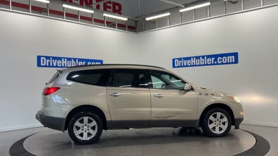 2011 Chevrolet Traverse LT w/1LT