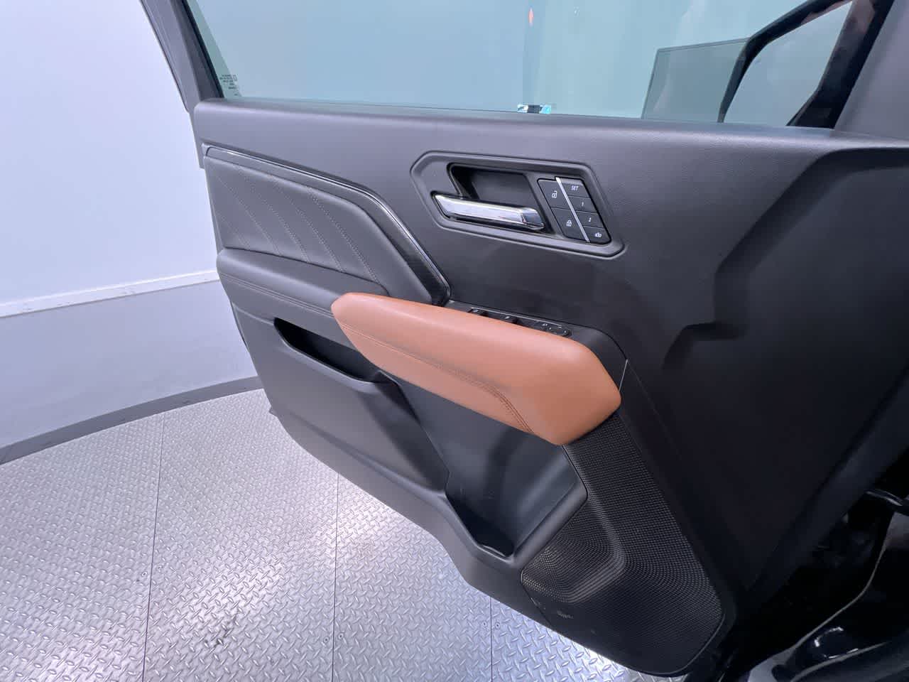 2023 GMC Canyon 4WD AT4