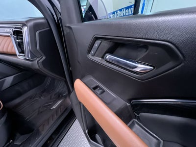 2023 GMC Canyon 4WD AT4