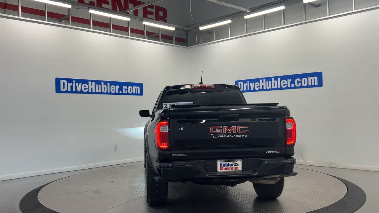 2023 GMC Canyon 4WD AT4