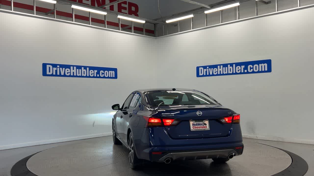 2022 Nissan Altima 2.5 SR