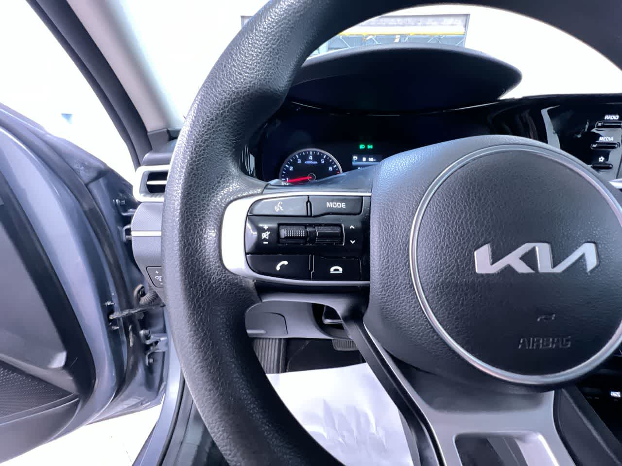 2022 Kia K5 LXS