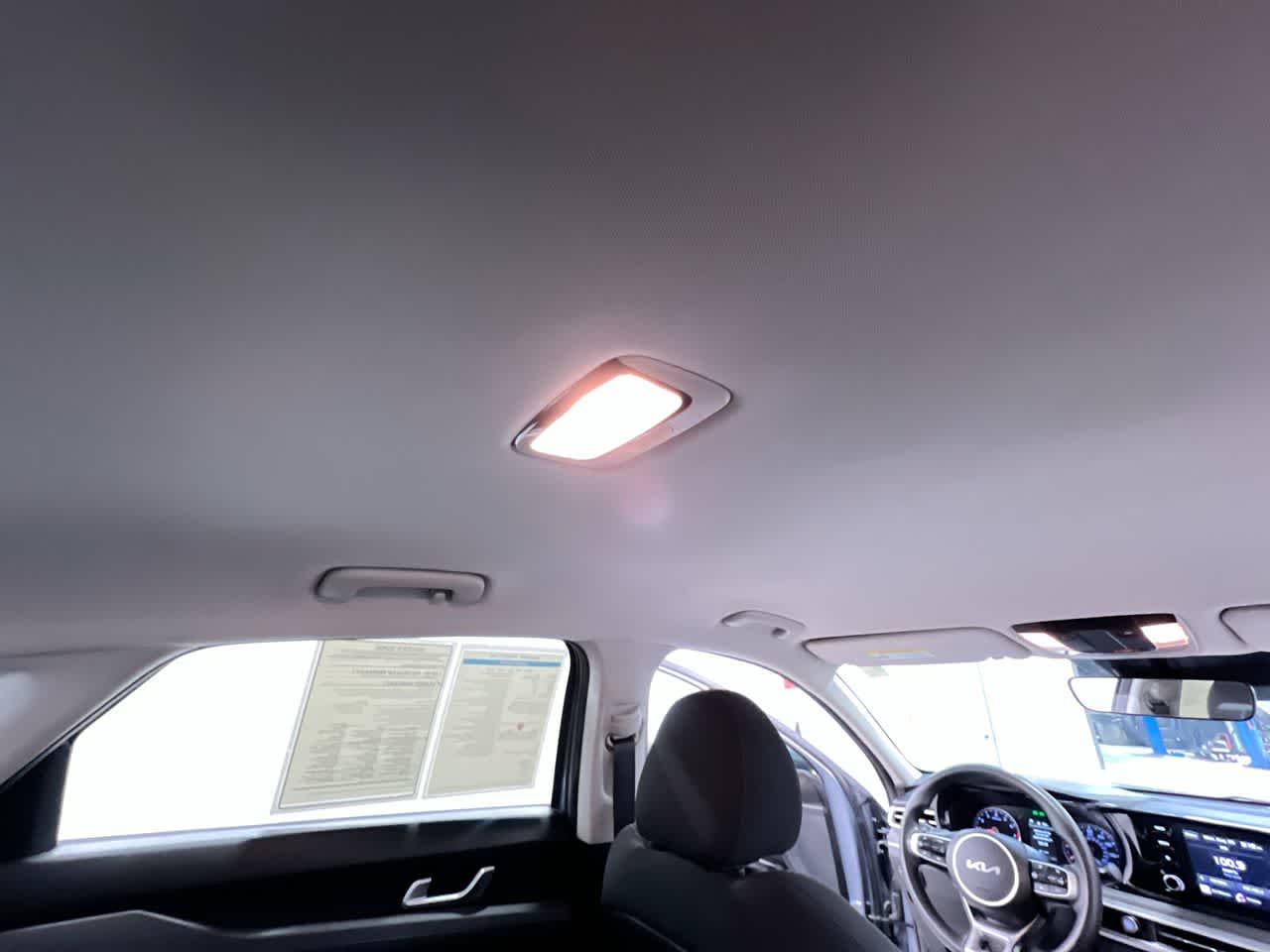 2022 Kia K5 LXS