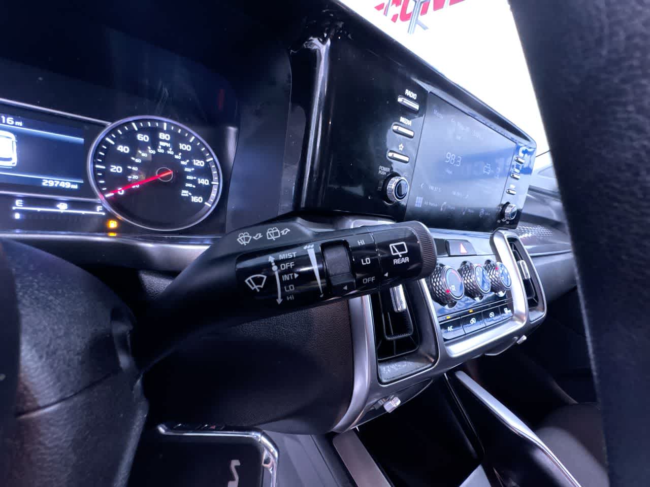 2023 Kia Sorento LX