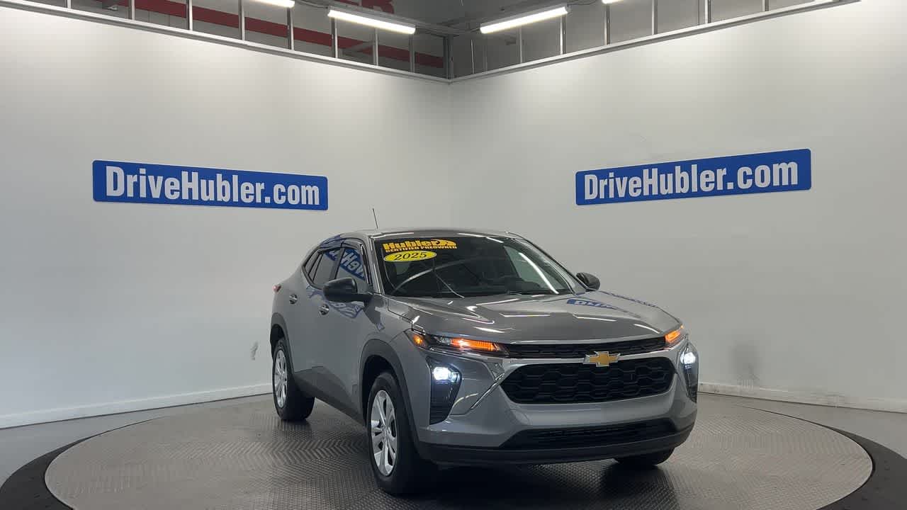 2025 Chevrolet Trax LS