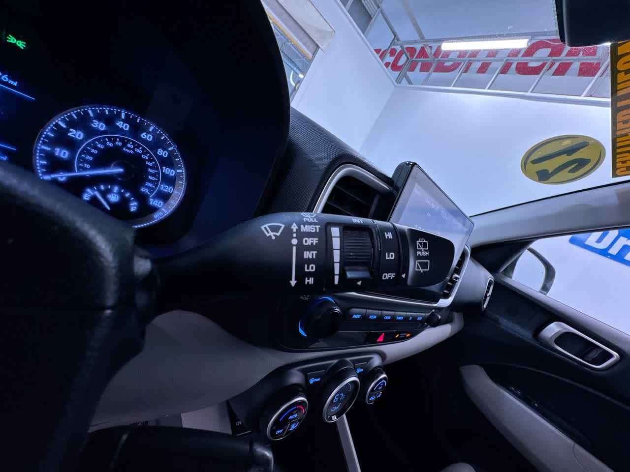 2021 Hyundai Venue SEL
