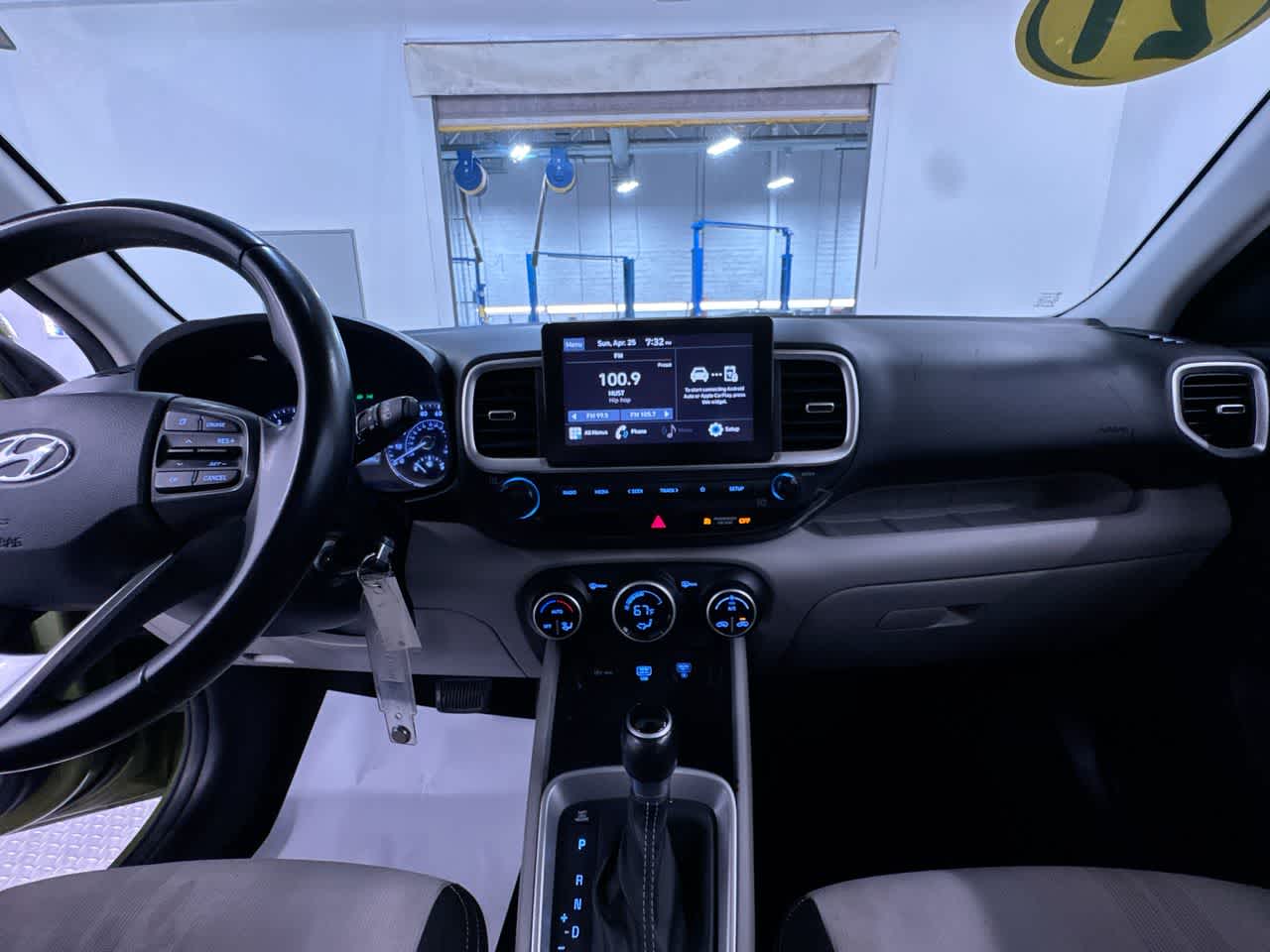 2021 Hyundai Venue SEL