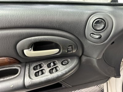 2002 Chrysler Concorde Limited