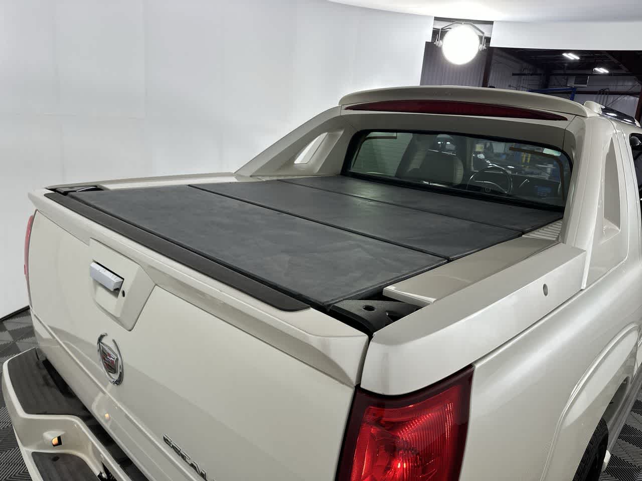 2005 Cadillac Escalade EXT Base