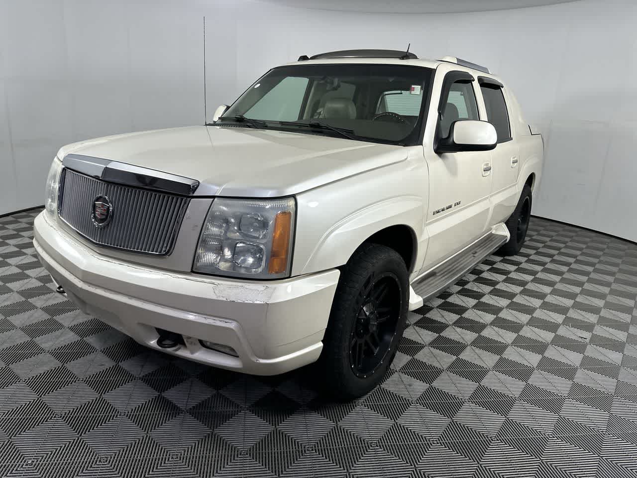 2005 Cadillac Escalade EXT Base