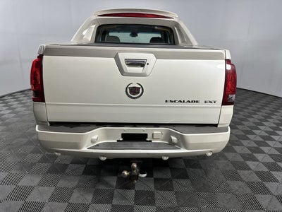 2005 Cadillac Escalade EXT Base