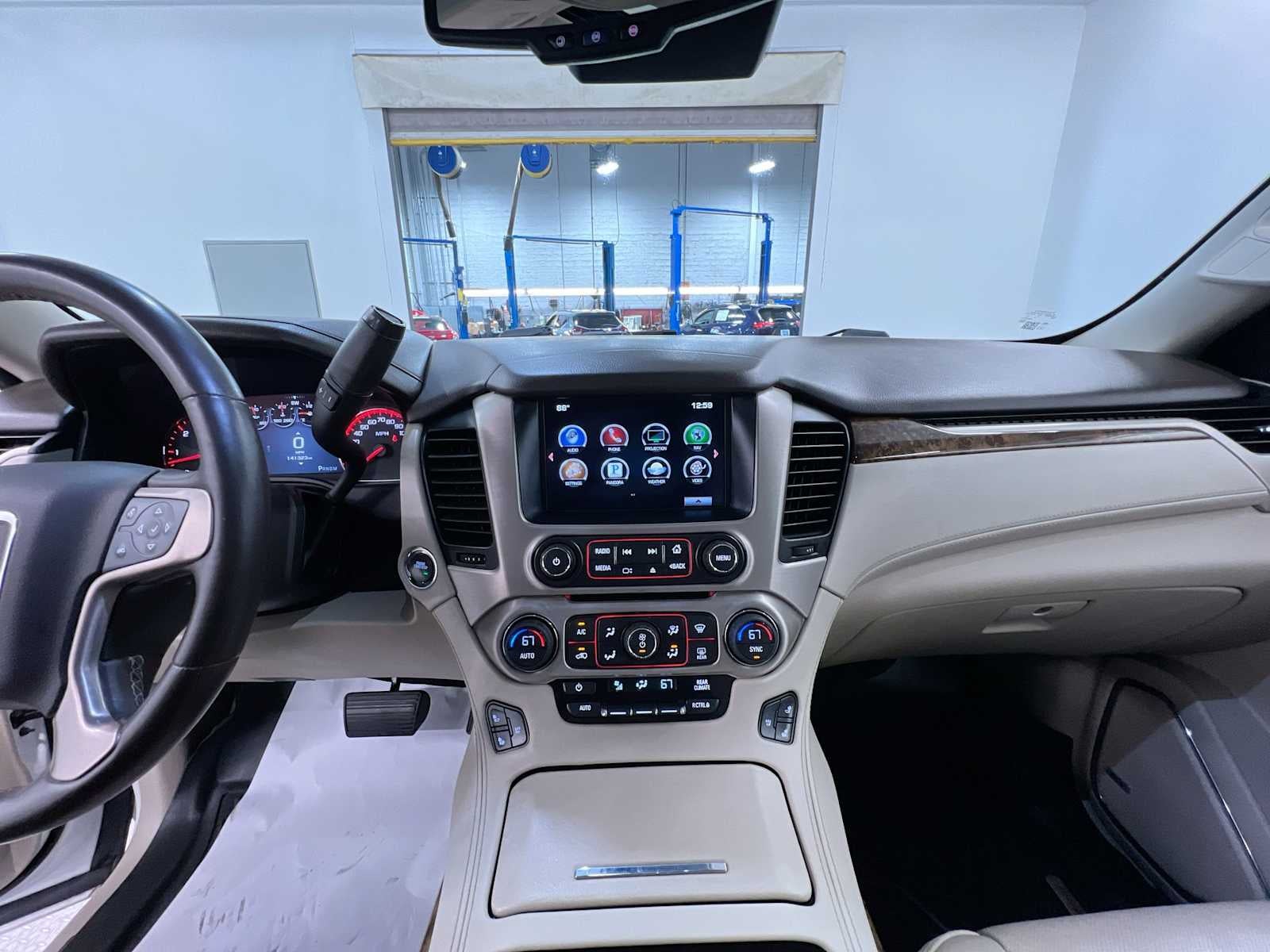 2016 GMC Yukon XL Denali